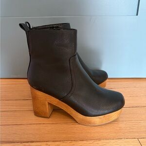 Universal Thread platform boots